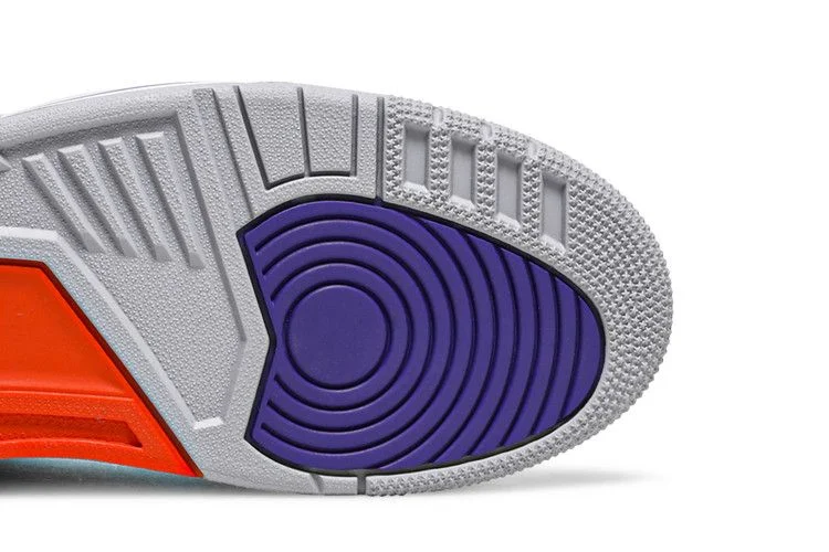 Krossovki-Air-Jordan-3-Retro-Court-Purple-4