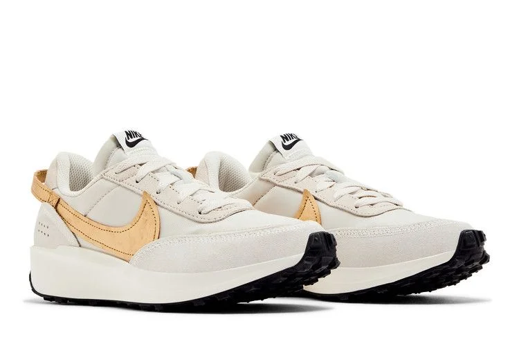 Krossovki-Nike-Wmns-Waffle-Debut-Light-Orewood-Brown-Metallic-Gold-7