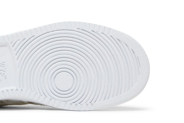 Кроссовки Nike Wmns Court Vision Low 'Valentine's Day'