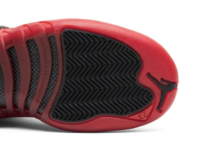 Кроссовки Air Jordan 12 Retro BG 'Flu Game' 2016