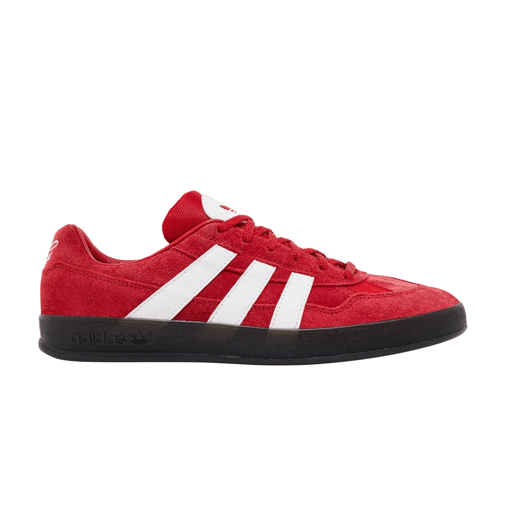 Krossovki-Mark-Gonzales-x-adidas-Aloha-Super-Chair-Fight