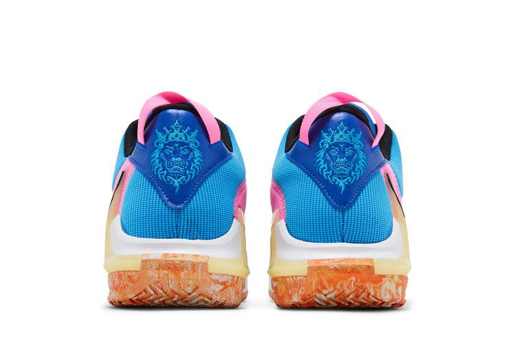 lebron-witness-7-hyper-royal-pink-dm1123-400_05
