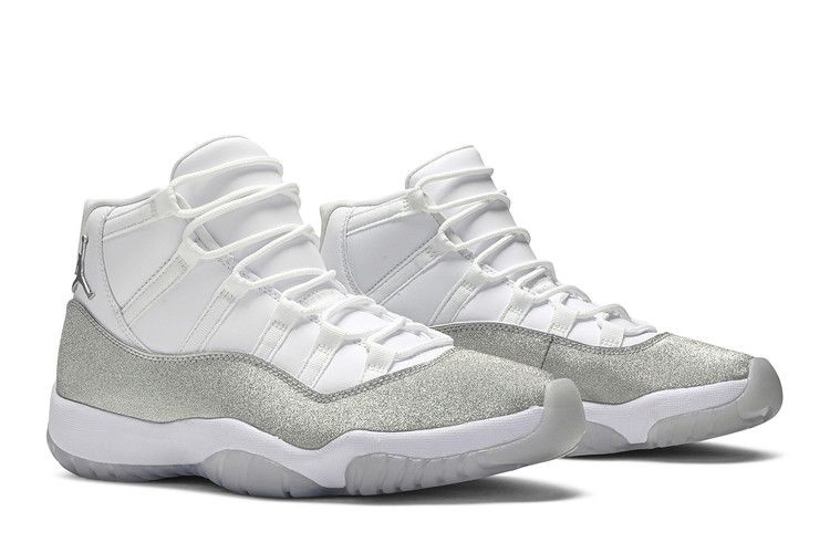 wmns-air-jordan-11-retro-vast-grey-ar0715-100_07
