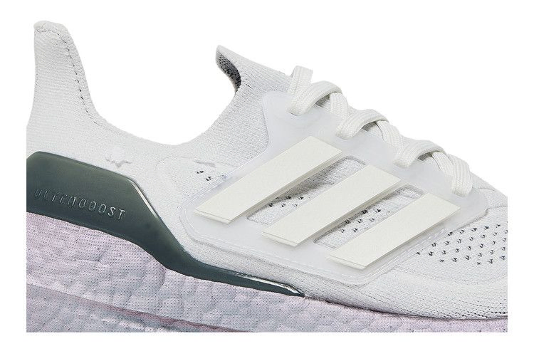 ultraboost-21-j-crystal-white-silver-fz2930_01