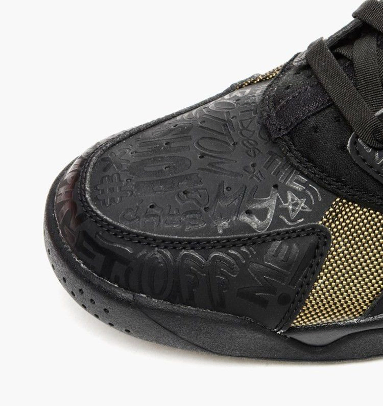Кроссовки Nike Air Flight Huarache Premium 'Trash Talk'