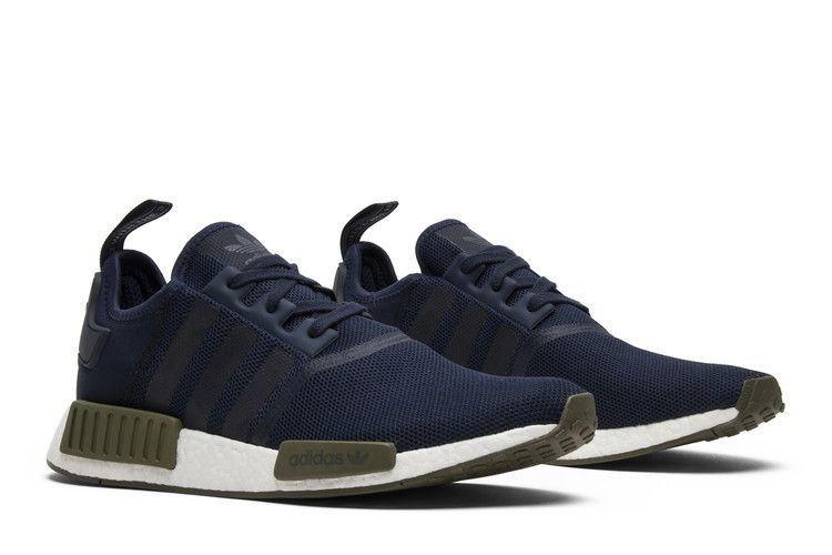 finishline-x-nmd_r1-collegiate-navy-ac7065-bgn_07