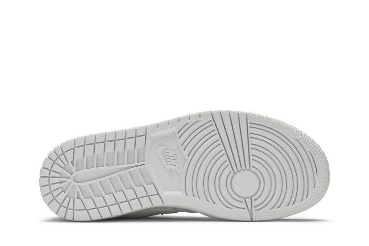Кроссовки Wmns Air Jordan 1 Low Breathe 'Triple White'