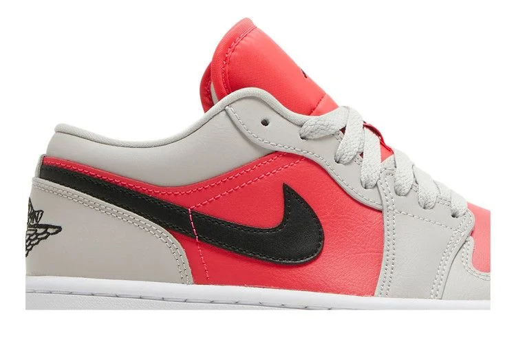 Кроссовки Wmns Air Jordan 1 Low 'Light Iron Ore Siren Red'