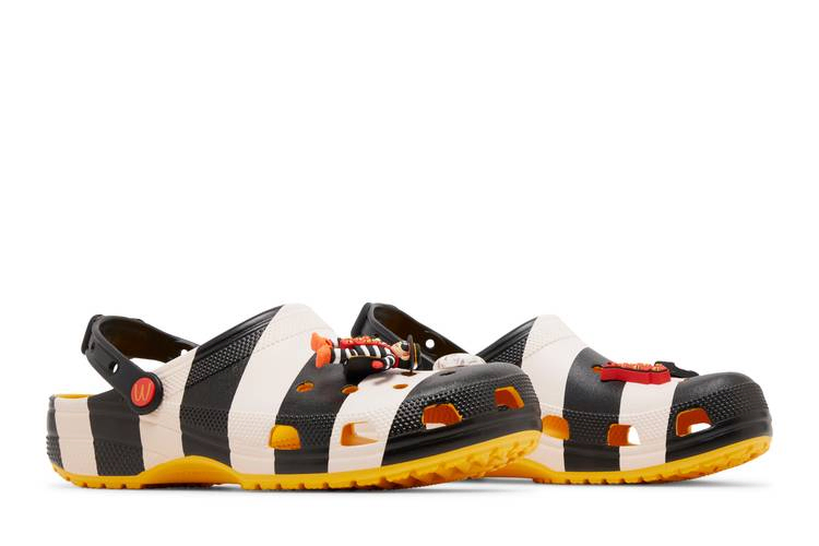 mcdonald-s-x-classic-clog-hamburglar-209393-066_07