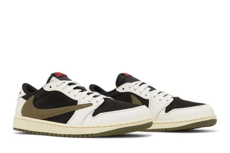 Krossovki-Travis-Scott-x-Wmns-Air-Jordan-1-Retro-Low-OG-SP-Olive-7