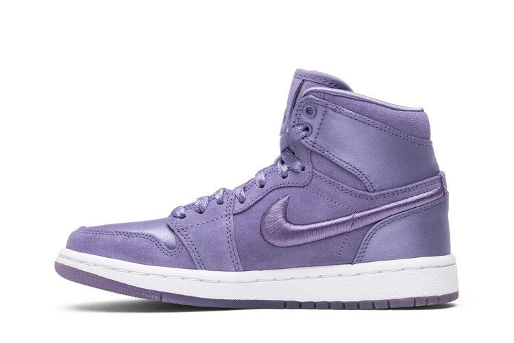 wmns-air-jordan-1-retro-high-season-of-her-purple-earth-ao1847-540_02