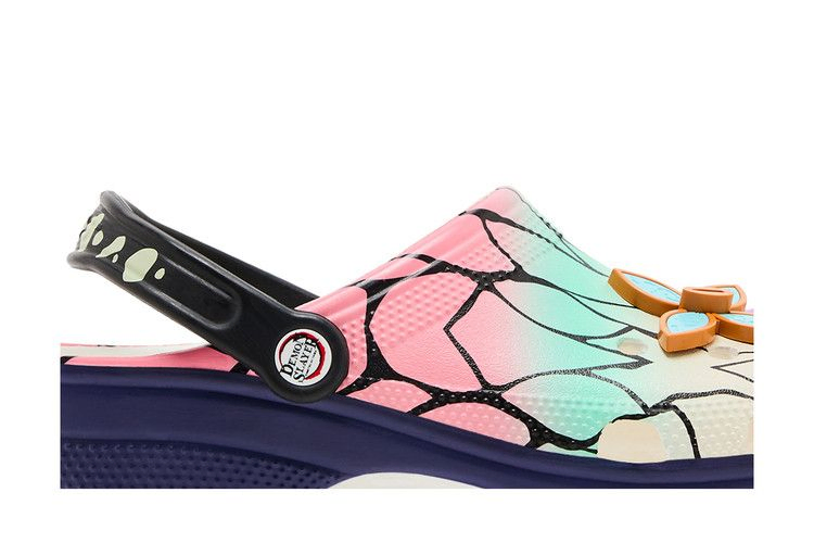 Кроссовки Crocs Demon Slayer x Classic Clog 'Shinobu Kocho'