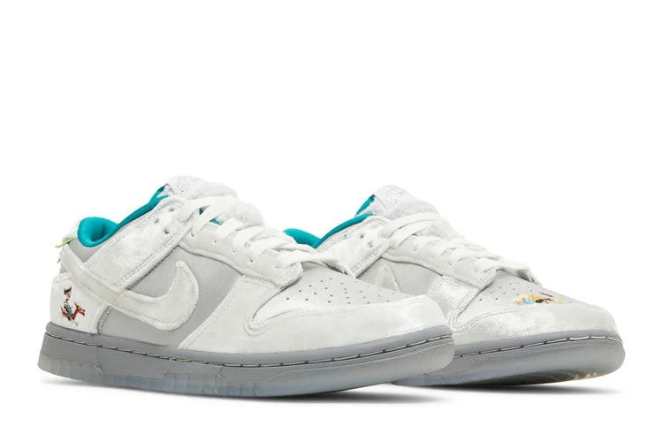 Krossovki-Nike-Wmns-Dunk-Low-Ice-7