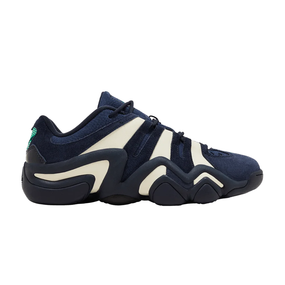 Krossovki-Hoop-York-City-x-adidas-Crazy-8-Low-Legend-Ink-Off-White