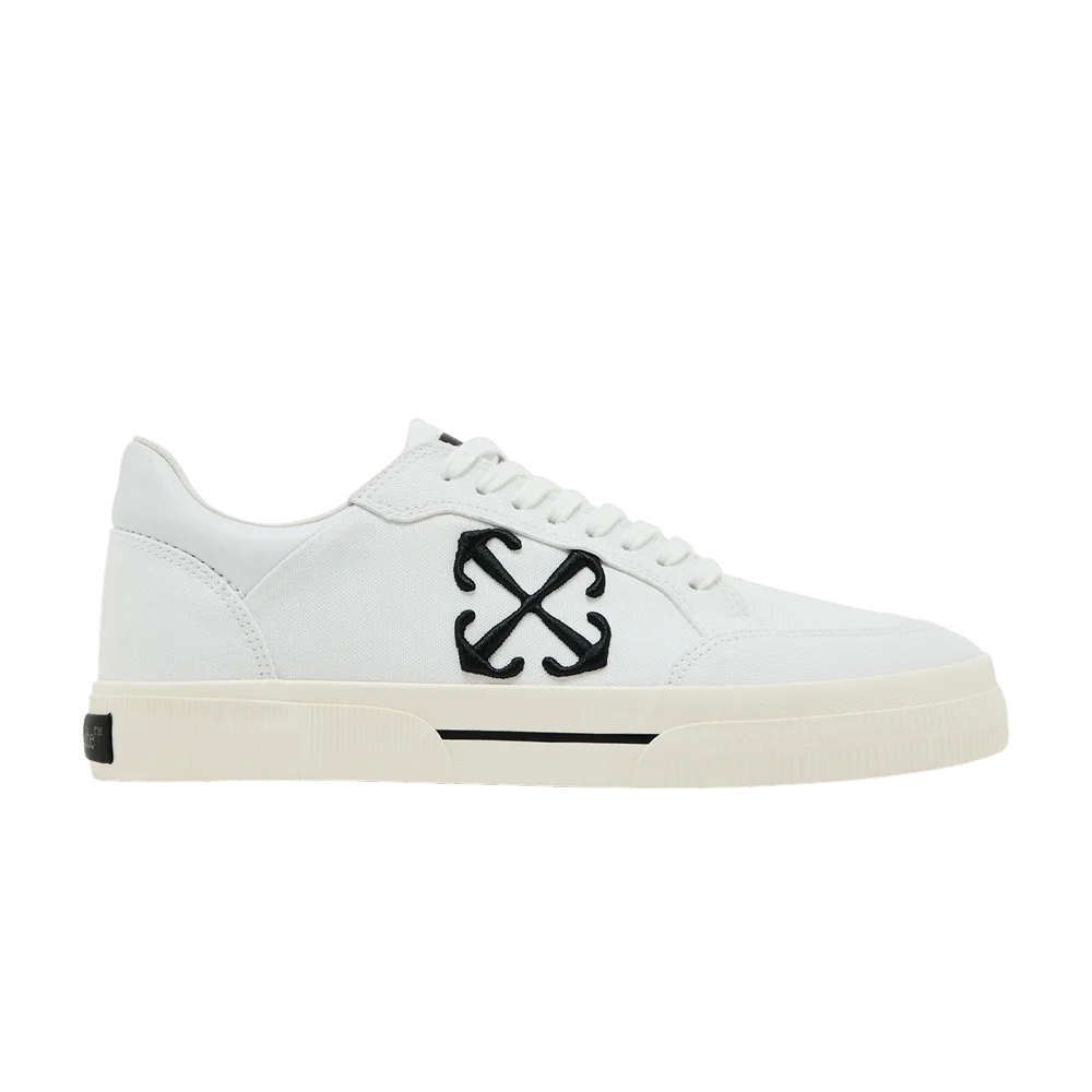 Krossovki-Off-White-New-Low-Vulcanized-White-Black