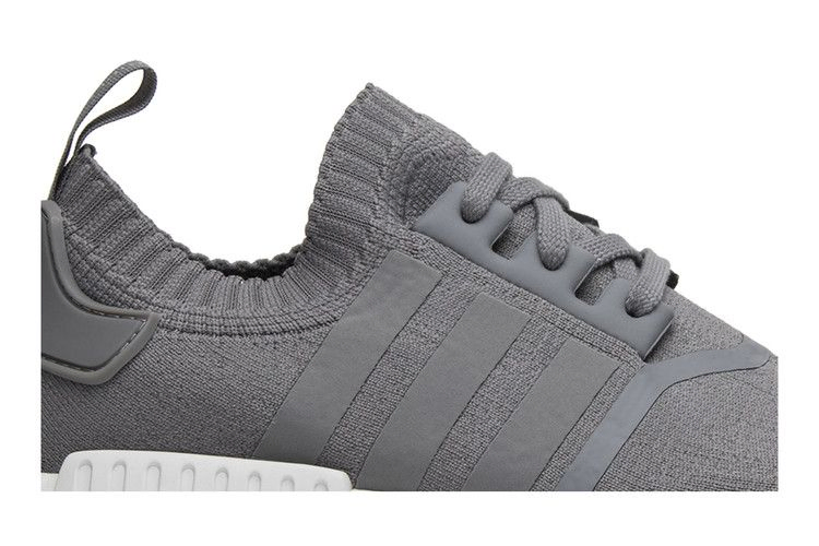 Кроссовки Adidas Wmns NMD_R1 Primeknit 'France'