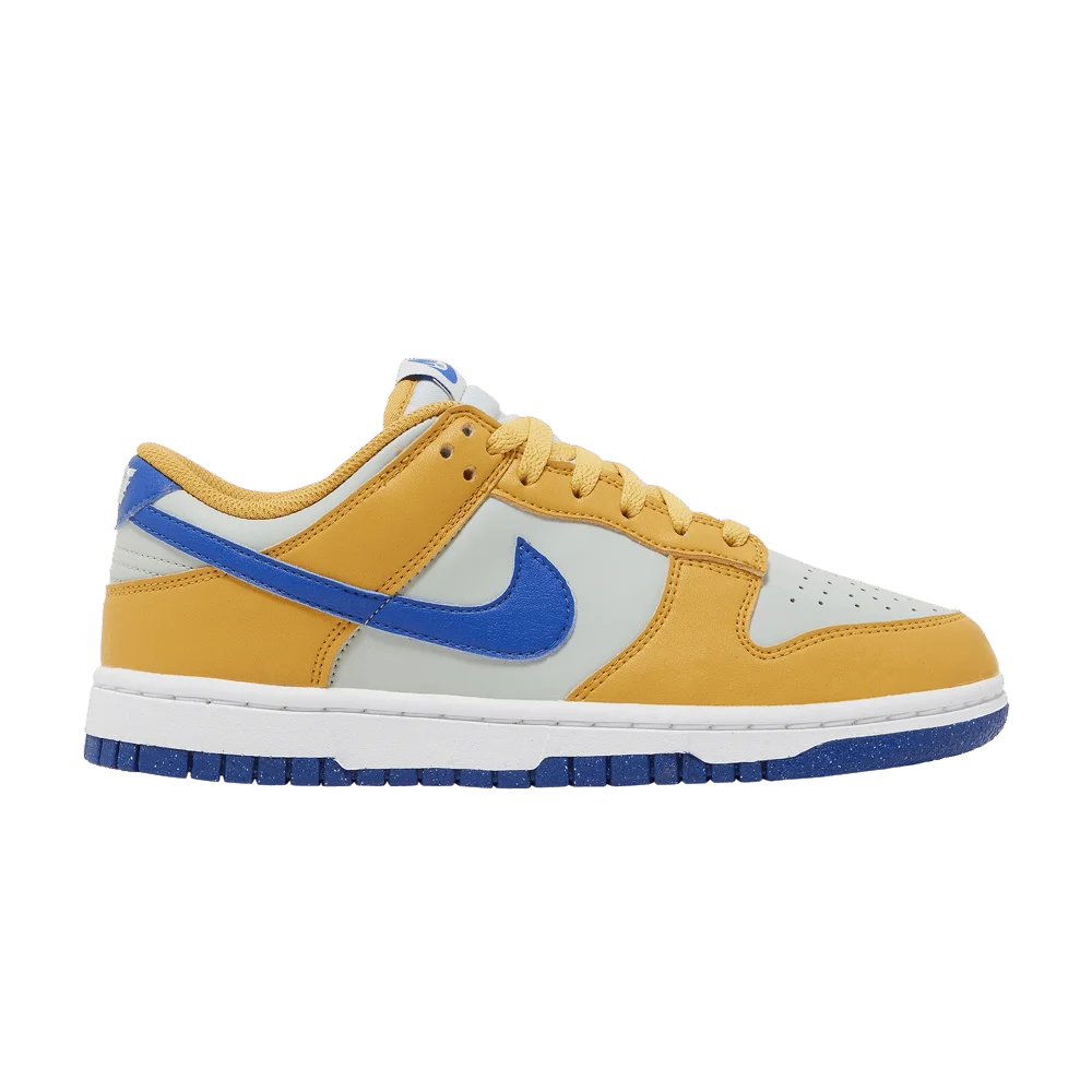 Krossovki-Nike-Wmns-Dunk-Low-Next-Nature-Wheat-Gold-Royal
