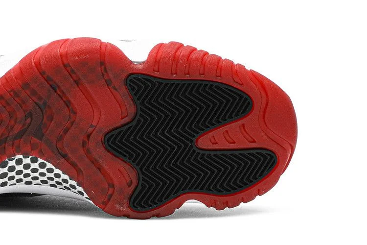 Кроссовки Air Jordan 11 Retro 'Bred' 2019