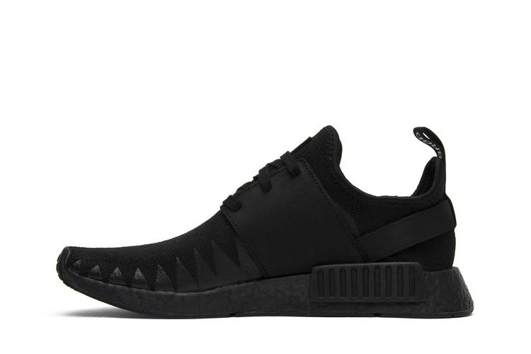 neighborhood-x-nmd_r1-primeknit-triple-black_02