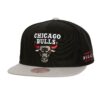 Mitchell-Ness-Core-III-Snapback-Chicago-Bulls-Hat-100x100