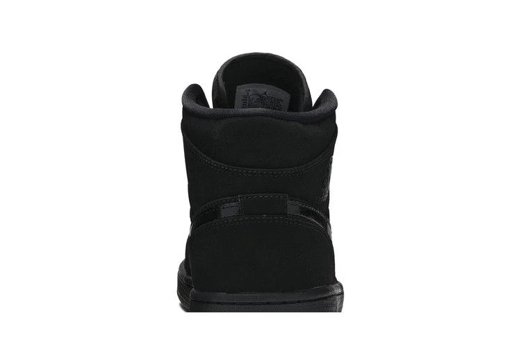 Кроссовки Air Jordan 1 Mid 'Triple Black Suede'