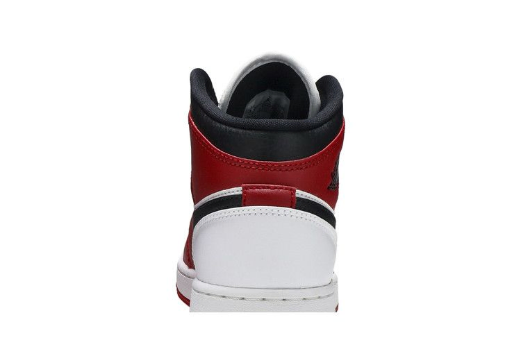 Кроссовки Air Jordan 1 Mid GS 'Chicago'