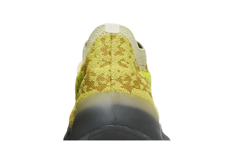 Krossovki-adidas-Yeezy-Boost-380-Hylte-6