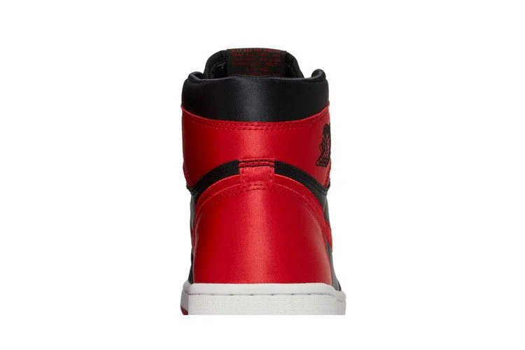 Krossovki-Air-Jordan-1-Retro-High-OG-SE-Satin-Banned-2016-Sample-6