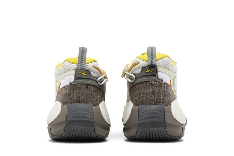 Кроссовки Cottweiler x Reebok Zig 3D Storm Hydro 'Alabaster'