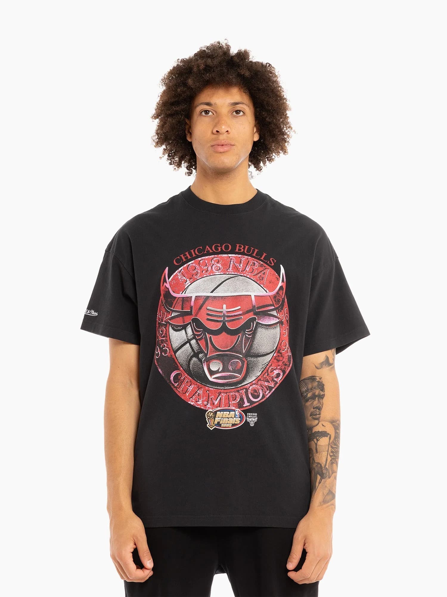 Футболка Mitchell & Ness 1998 GAME 6 Chicago Bulls Tour Vintage NBA T-Shirt