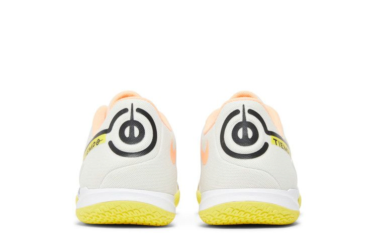 Кроссовки Nike Tiempo Legend 9 Academy IC 'Phantom Yellow Strike'