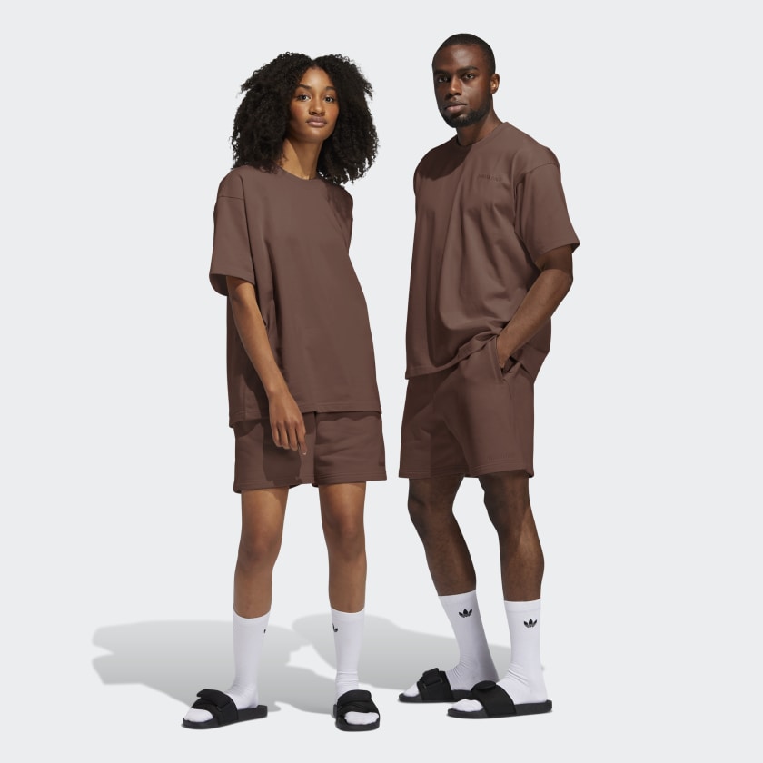 Спортивные шорты adidas Pharrell Williams Basics Sweat Shorts Earth Brown