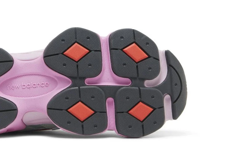 Кроссовки New Balance 9060 'Warped'