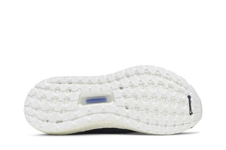 wmns-ultraboost-19-raw-indigo-d96863_03