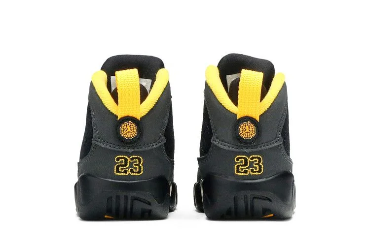 Кроссовки Air Jordan 9 Retro TD 'Dark Charcoal University Gold'