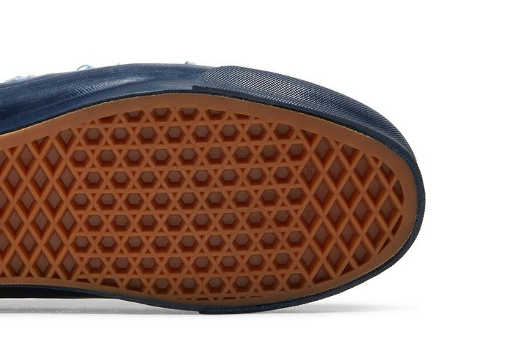 Кроссовки Vans FDMTL x OG Classic Slip-On LX 'Distressed Indigo'