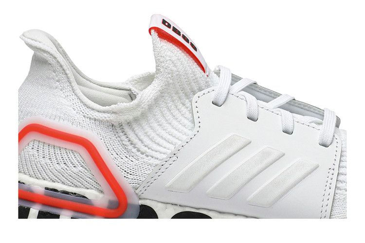 david-beckham-x-ultraboost-2019-triple-crown-20th-anniversary-fw1970_01