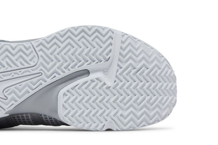 lebron-witness-7-tb-wolf-grey-dz3299-002_04