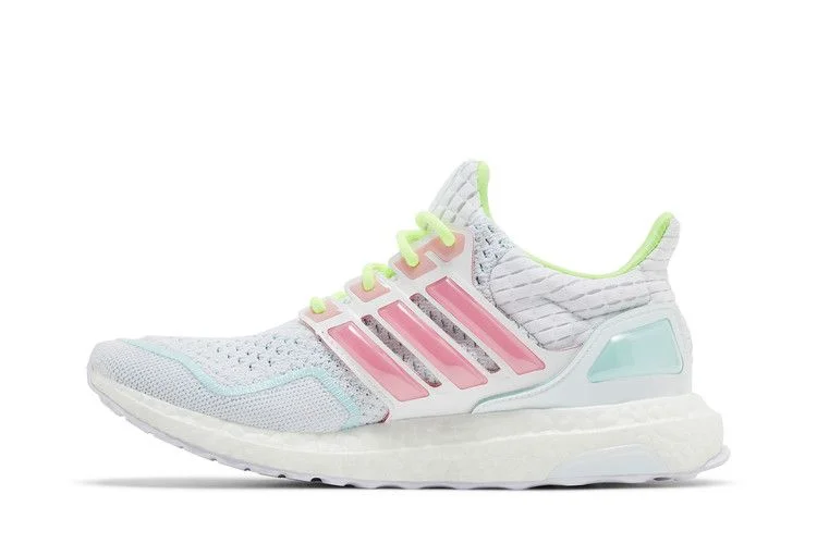 Krossovki-adidas-Wmns-UltraBoost-1.0-White-Bliss-Pink-2