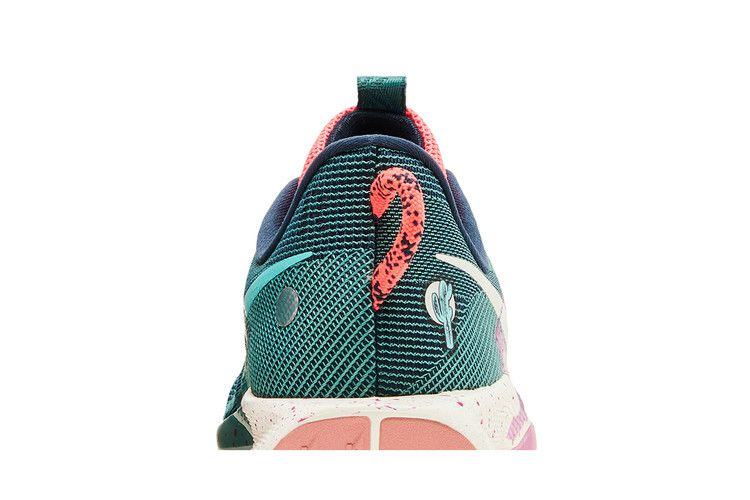 Кроссовки Nike Wmns Pegasus Trail 5 'Vivid Grape Green Frost'