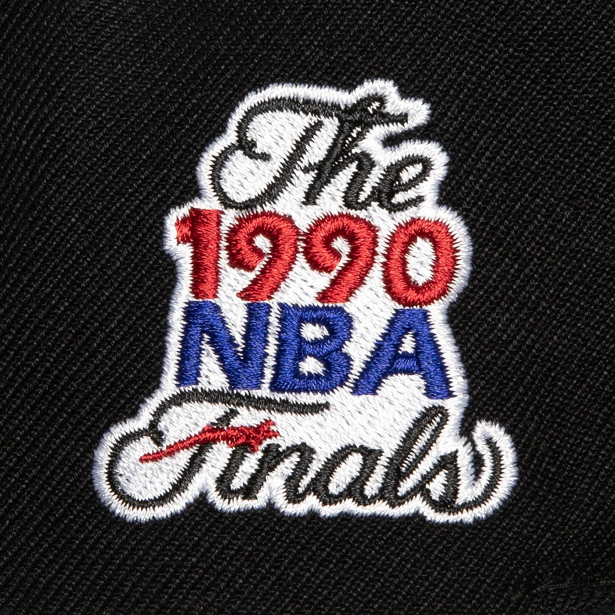 Mitchell-Ness-Top-Spot-Snapback-HWC-Detroit-Pistons-Hat-2