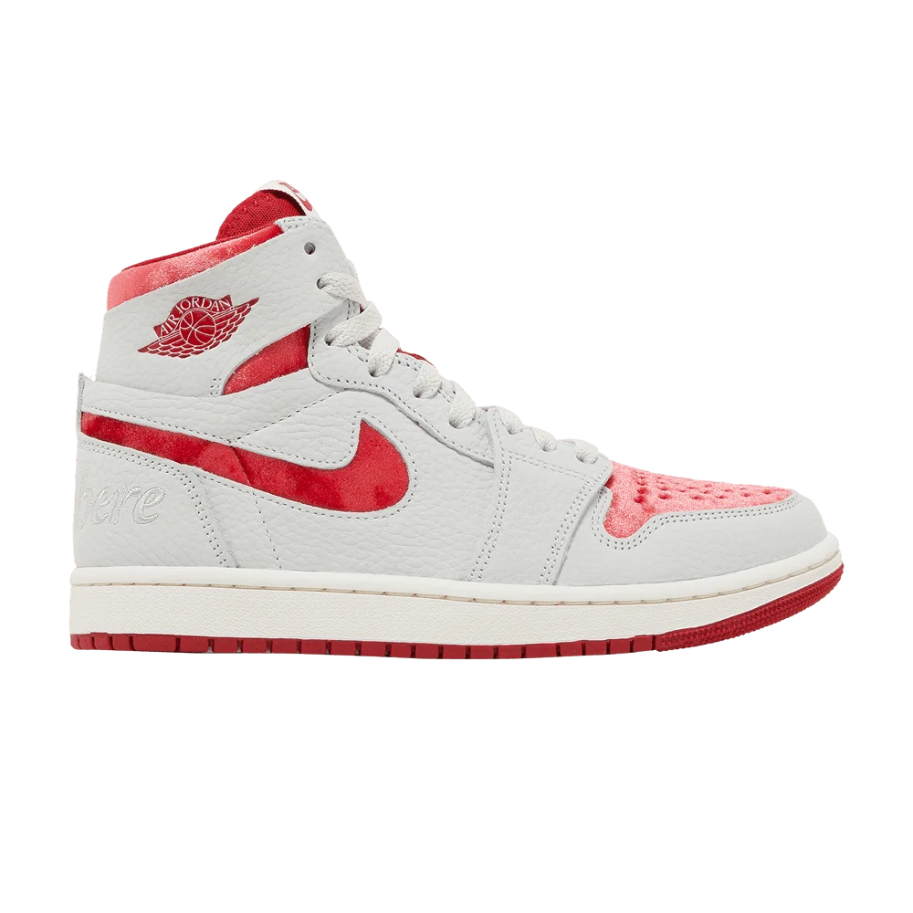 Krossovki-Wmns-Air-Jordan-1-High-Zoom-Comfort-2-Valentines-Day
