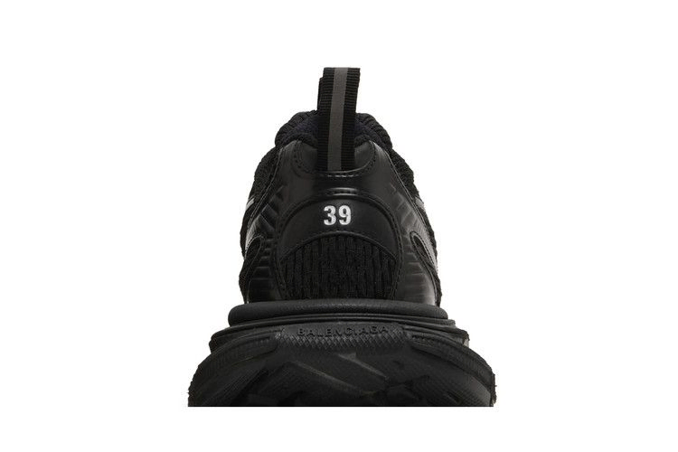 balenciaga-wmns-3xl-sneaker-worn-out-black-734731-w3xl1-1010_06