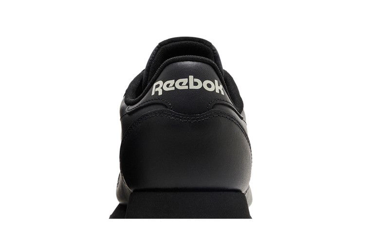 Кроссовки Reebok Classic Leather 'Black Pure Grey'