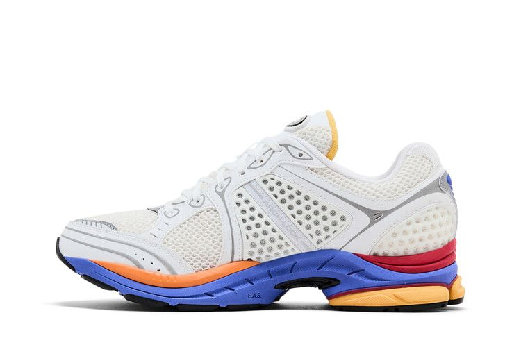 Кроссовки Saucony ProGrid Triumph 4 'Galaxy Pack'