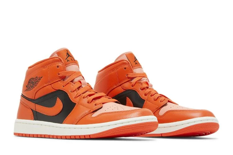 Krossovki-Wmns-Air-Jordan-1-Mid-SE-Rush-Orange-7