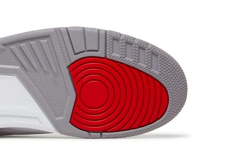 Кроссовки Air Jordan 3 Retro 'Fire Red' 2022