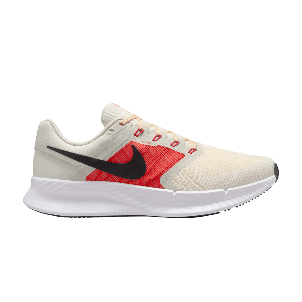 run-swift-3-pale-ivory-light-crimson-dr2695-107