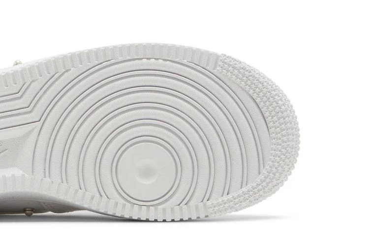 Кроссовки Nike Wmns Air Force 1 Low '07 SE 'Pearl White'