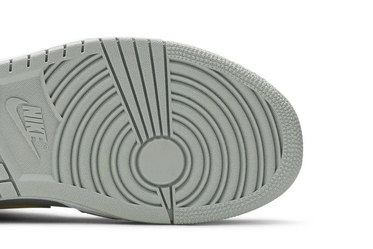 Krossovki-Air-Jordan-1-Mid-SE-Lemon-Wash-4